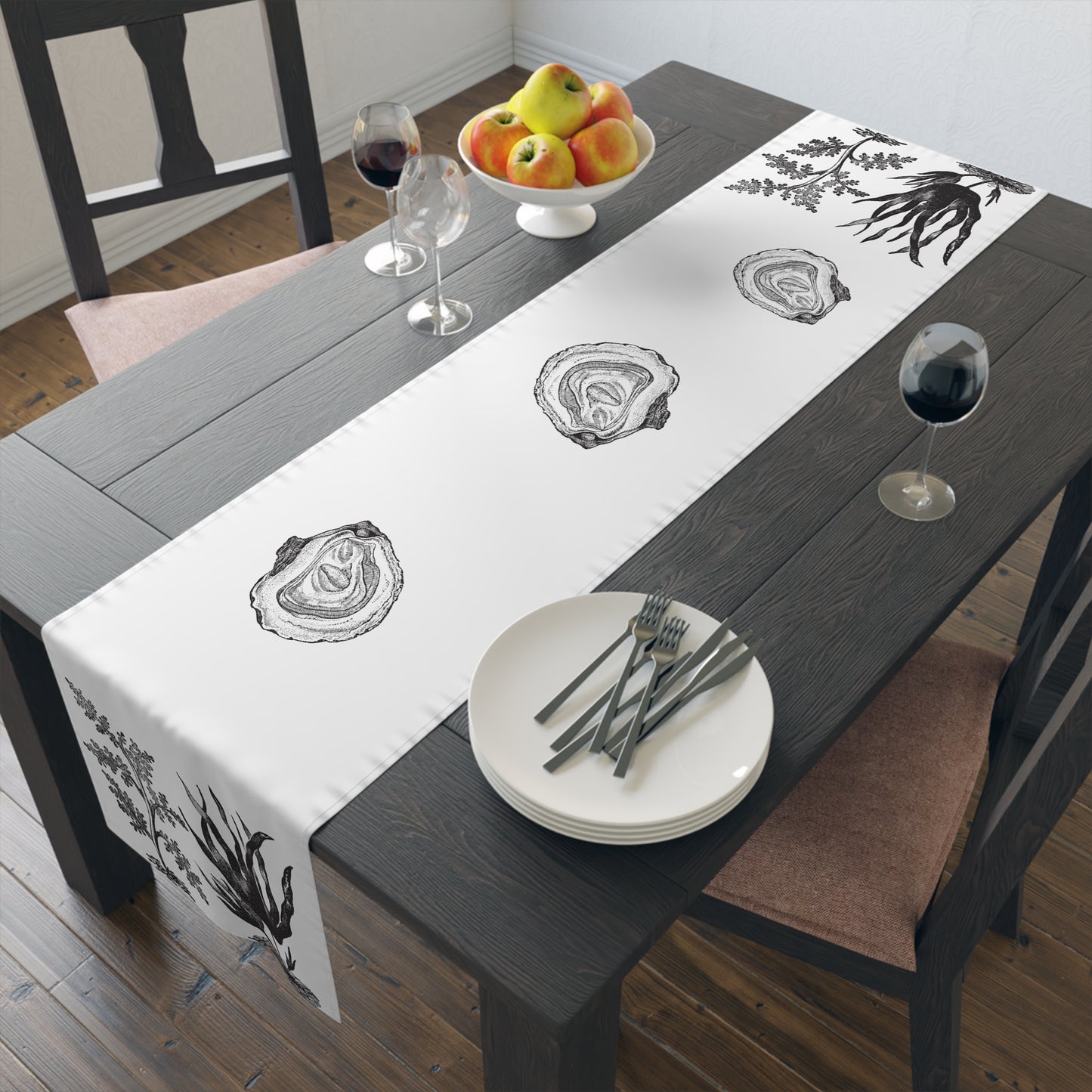 Table Runner - Seaweed and Oysters Coastal Decor